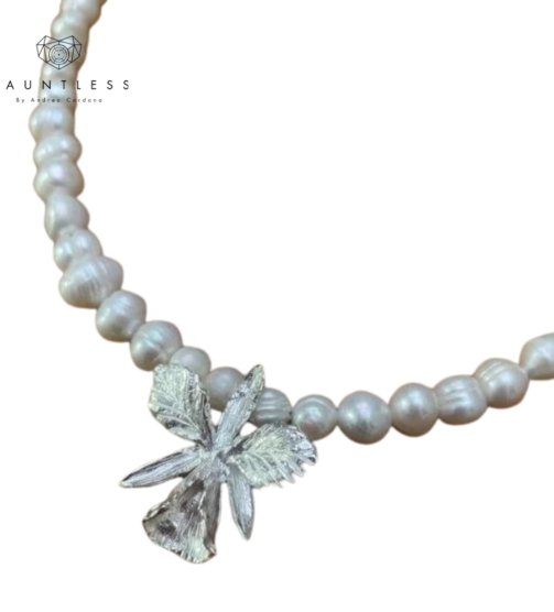 dauntless-andrea-cardona-collar-perlas