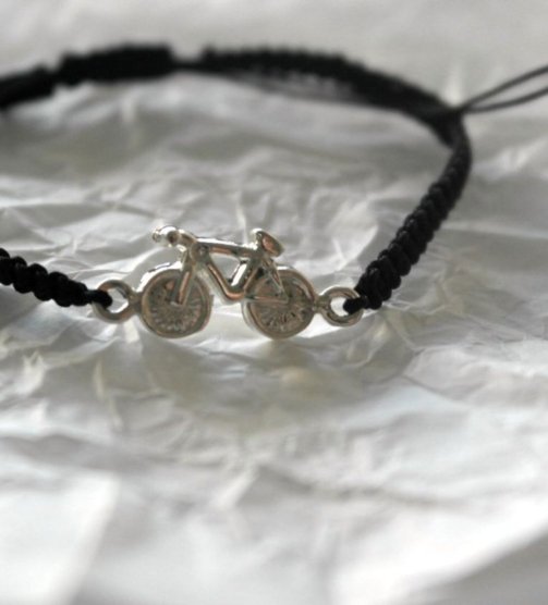 dauntless-andrea-cardona-pulsera-plata-bicicleta-bici