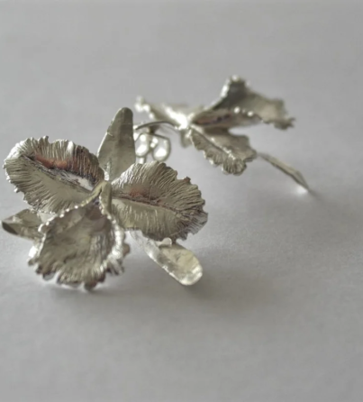 dauntless-andrea-cardona-aretes-de-moda-orquideas